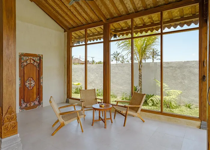 Pucuk Villa *