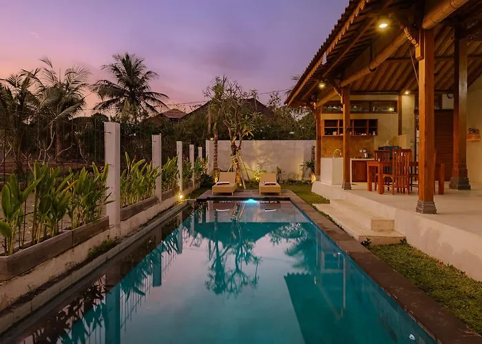 Villa Pucuk